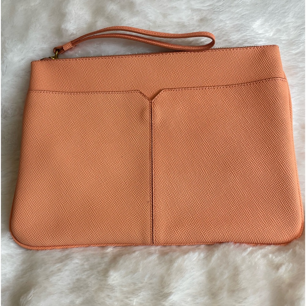 j.crew wristlet